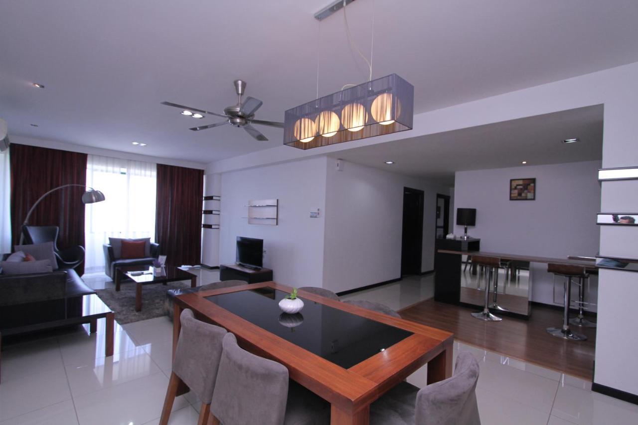 Likas Square - Kk Apartment Suite โกตาคินาบาลู ภายนอก รูปภาพ