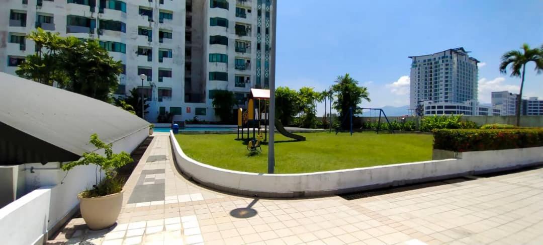 Likas Square - Kk Apartment Suite โกตาคินาบาลู ภายนอก รูปภาพ