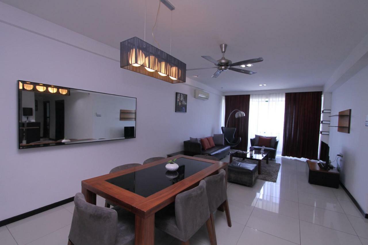 Likas Square - Kk Apartment Suite โกตาคินาบาลู ภายนอก รูปภาพ