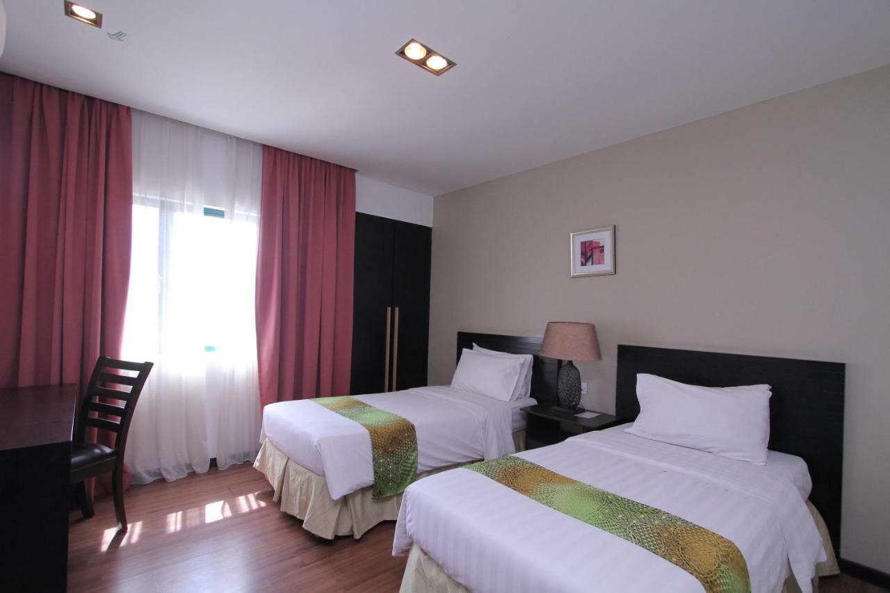 Likas Square - Kk Apartment Suite โกตาคินาบาลู ภายนอก รูปภาพ